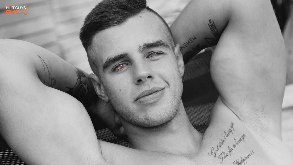 Kellan Hartmann Sexy Eyes Big Bicep Muscles and Pits