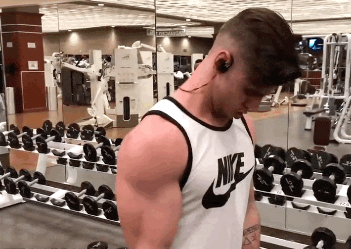 Kellan Hartmann workout before fucking at HotGuysFuck