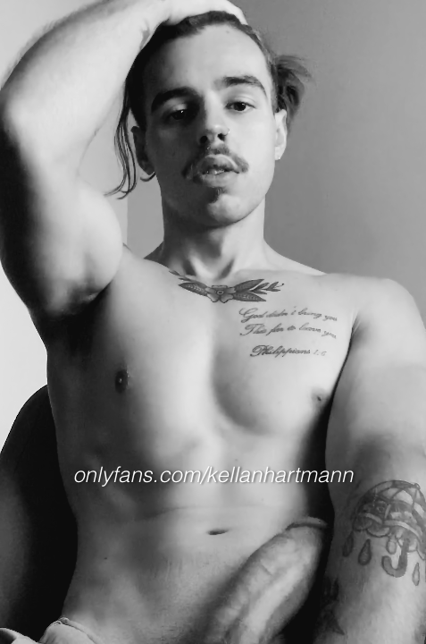 You're so sexy Kellan Hartmann -Onlyfans - Arm Pit